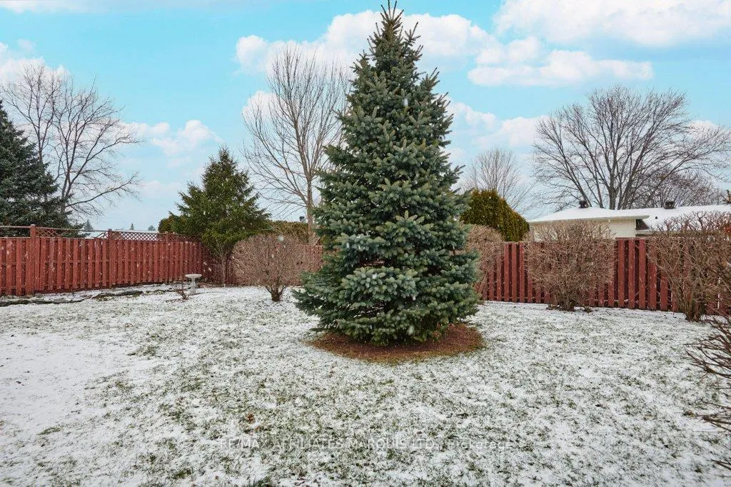 Photo 34 of 784 Iroquois Drive, Cornwall — HOMEH