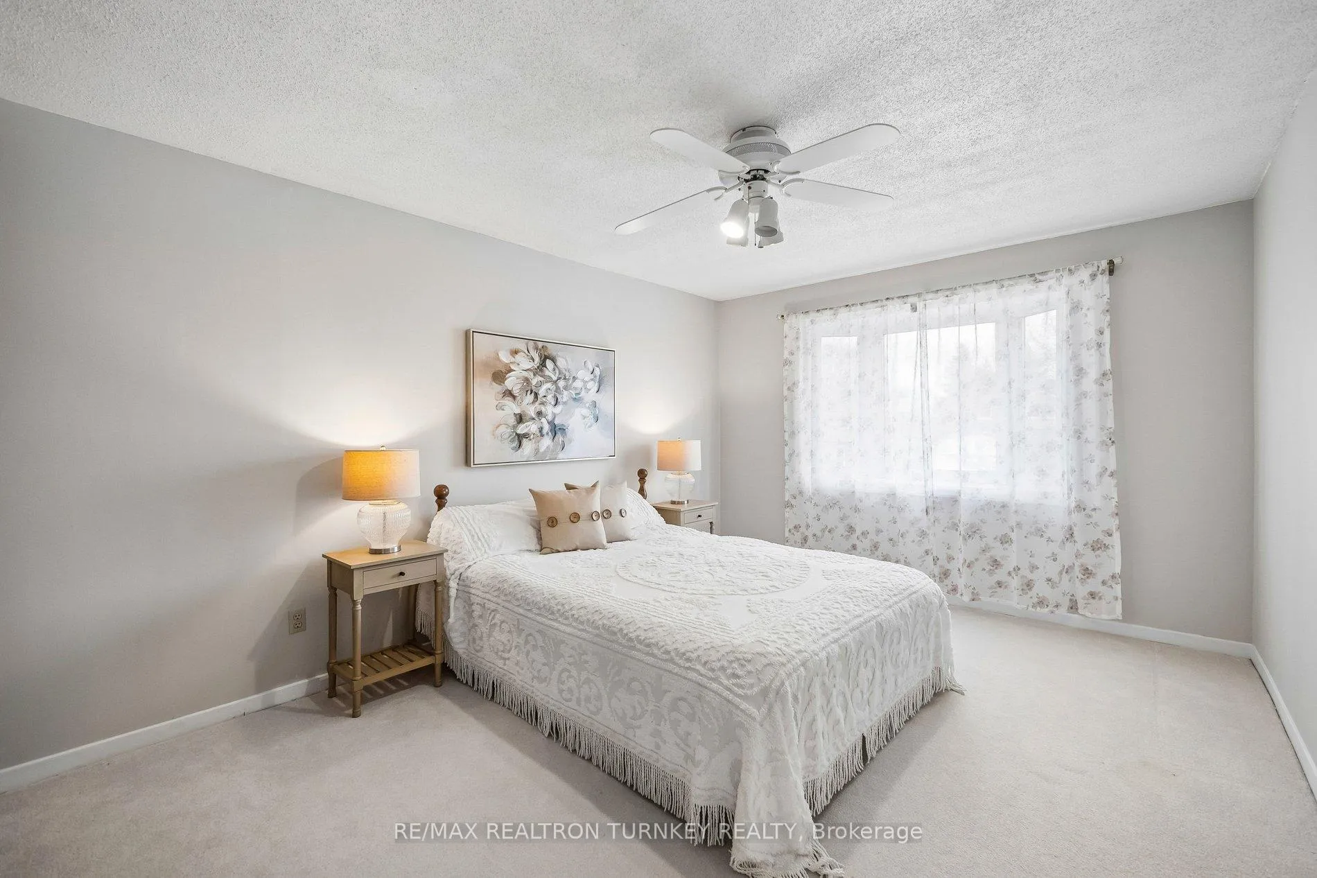 Photo 26 of 91 Batson Drive, Aurora, Aurora Village — HOMEH