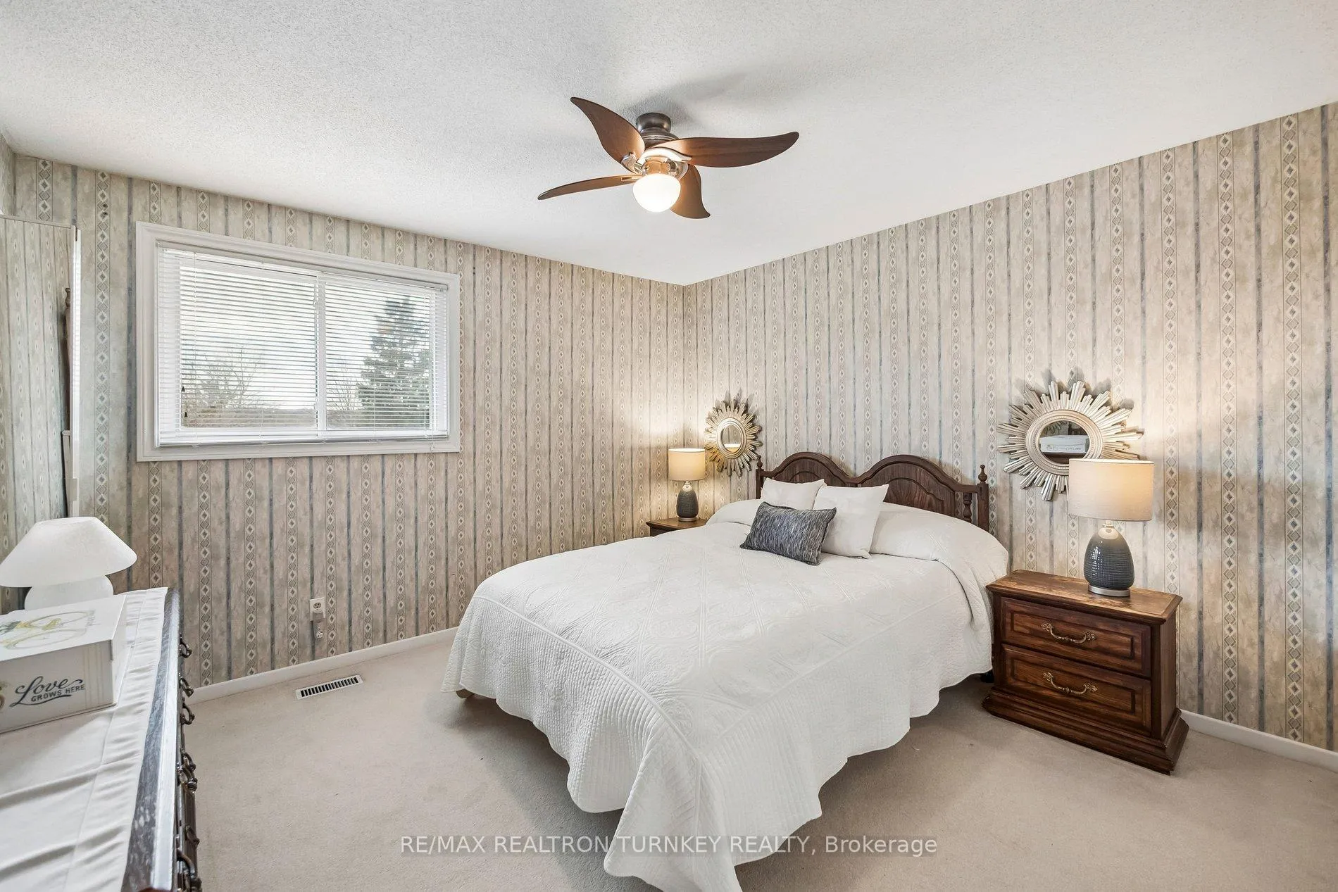 Photo 28 of 91 Batson Drive, Aurora, Aurora Village — HOMEH
