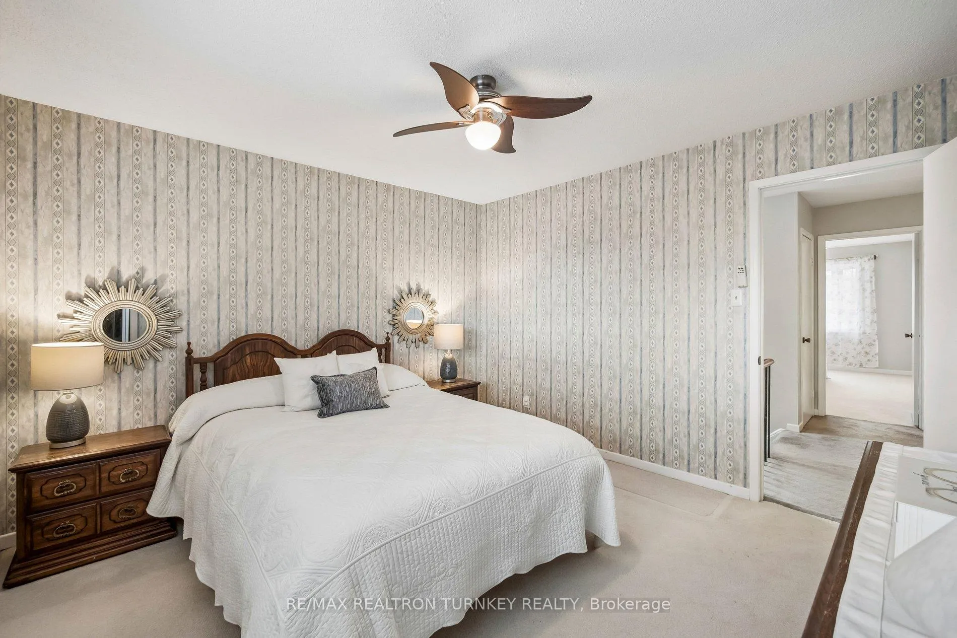 Photo 29 of 91 Batson Drive, Aurora, Aurora Village — HOMEH