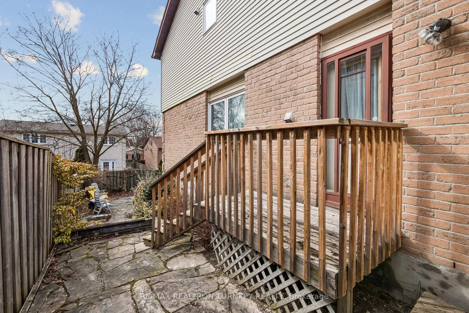 Photo 39 of 91 Batson Drive, Aurora, Aurora Village — HOMEH
