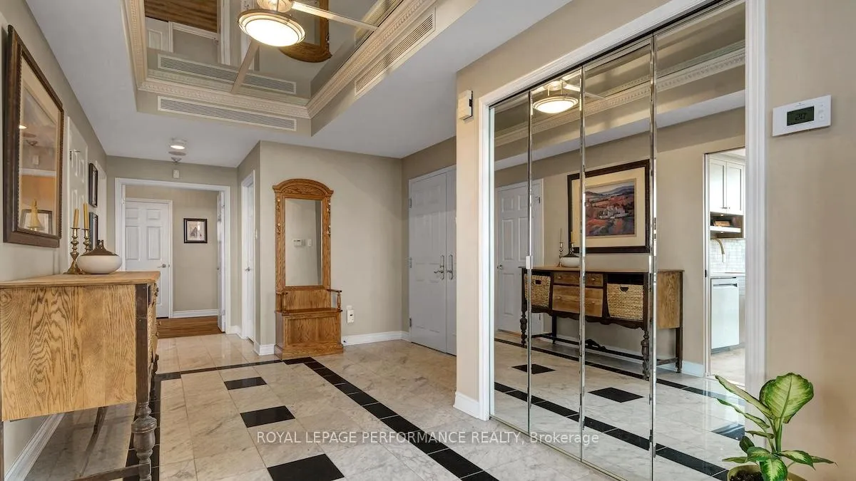 Photo 3 of Unit 2002, 1480 Riverside Drive, Ottawa, Riverview Park — HOMEH