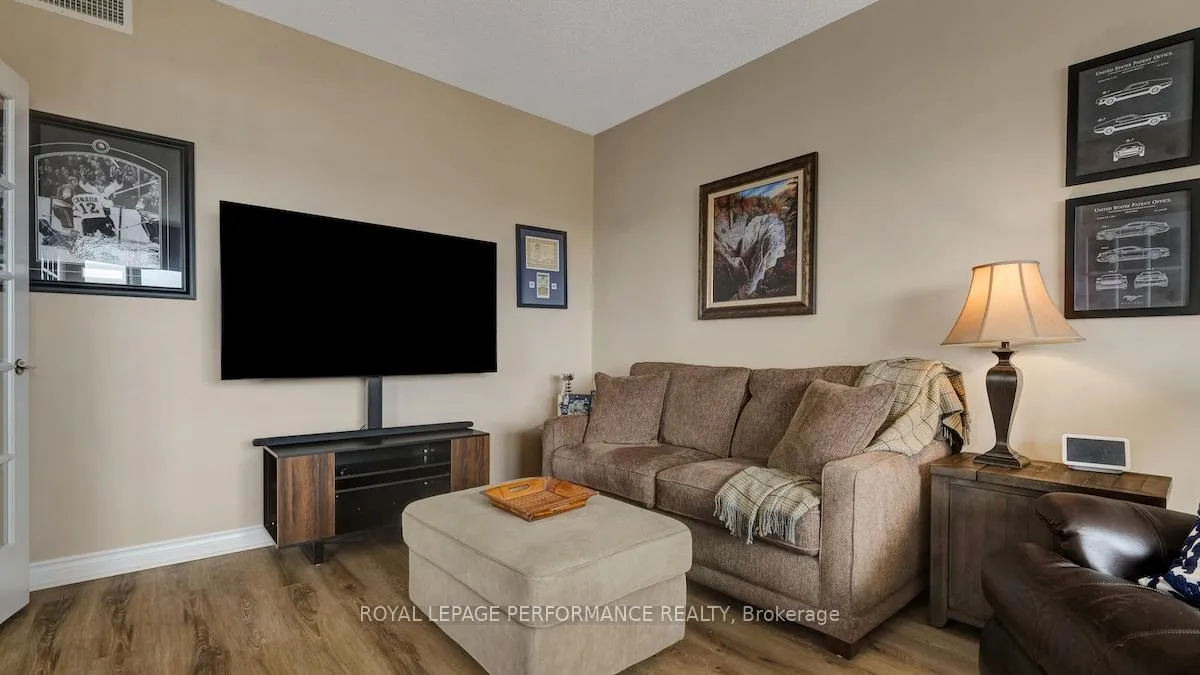 Photo 19 of Unit 2002, 1480 Riverside Drive, Ottawa, Riverview Park — HOMEH