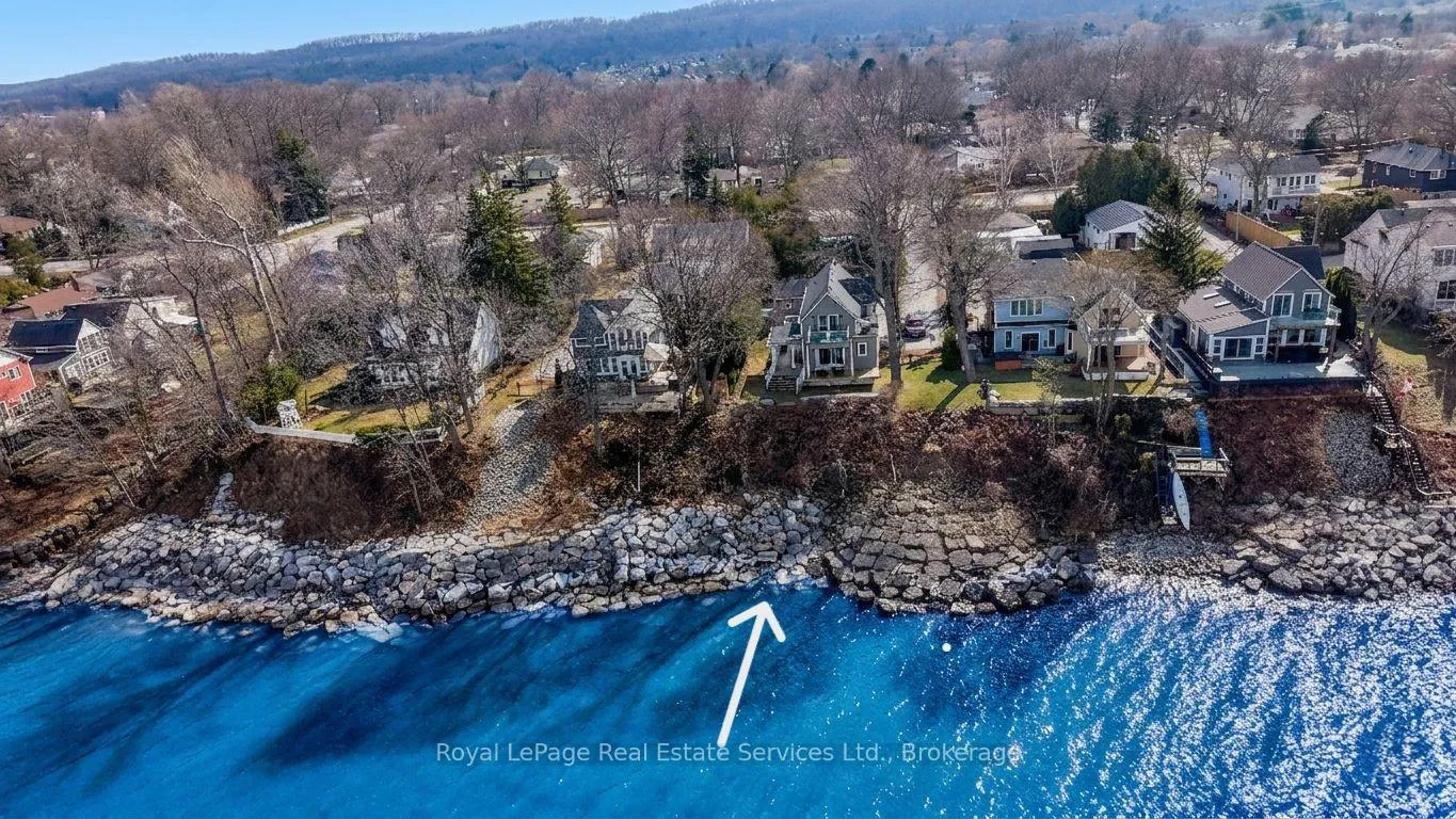 Photo 37 of 1 Tenth Street, Grimsby, Grimsby Beach — HOMEH