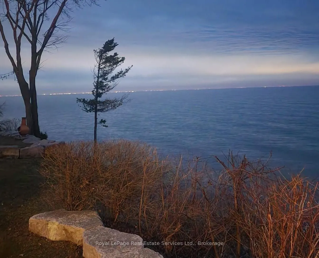 Photo 43 of 1 Tenth Street, Grimsby, Grimsby Beach — HOMEH