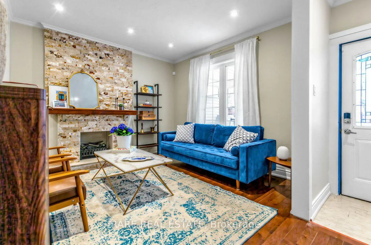 Photo 7 of 18 Earlscourt Avenue, Toronto, Corso Italia-Davenport — HOMEH