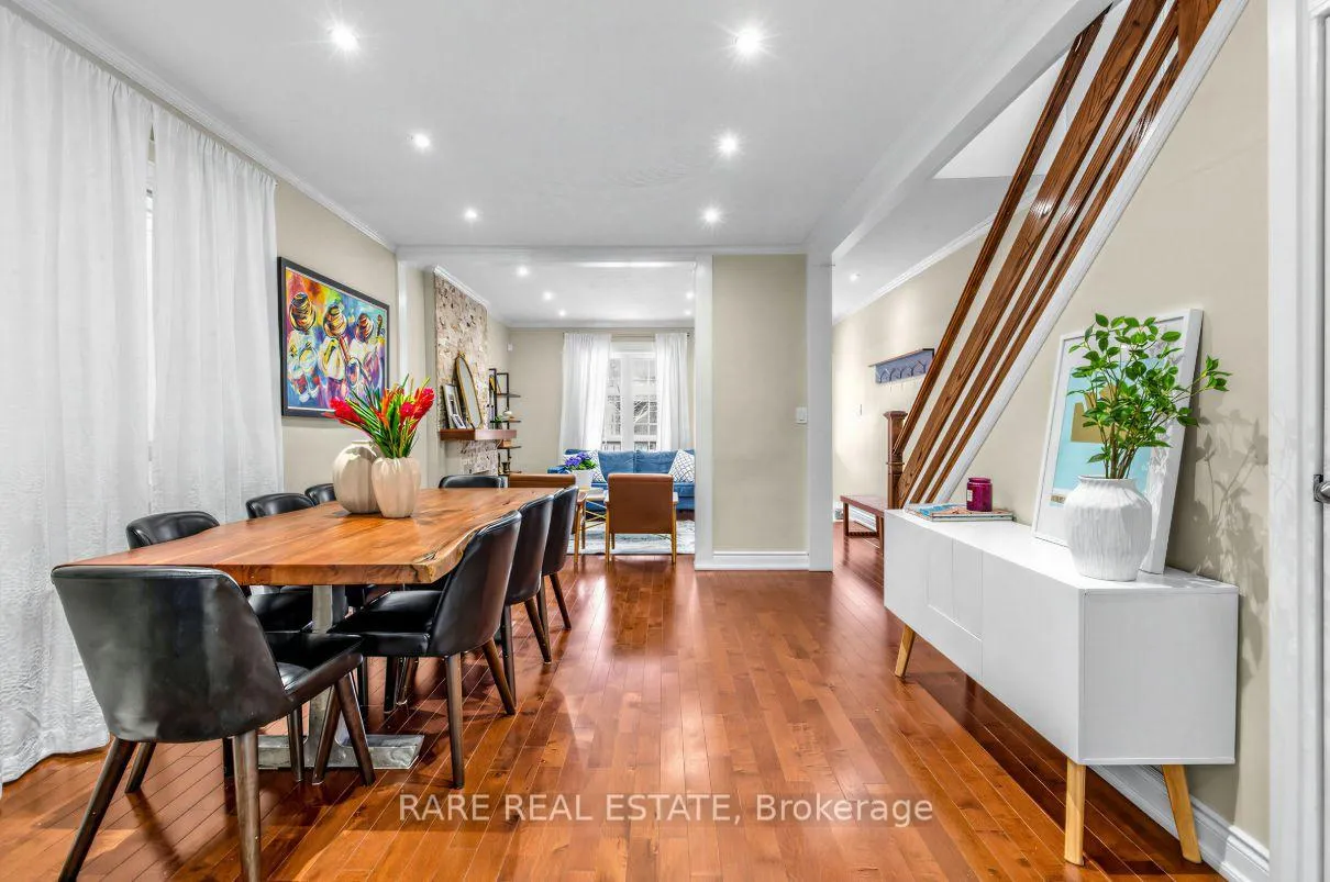 Photo 11 of 18 Earlscourt Avenue, Toronto, Corso Italia-Davenport — HOMEH