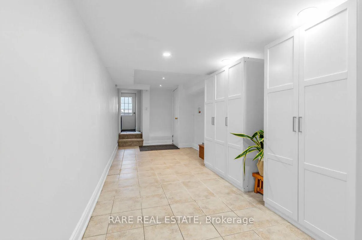 Photo 23 of 18 Earlscourt Avenue, Toronto, Corso Italia-Davenport — HOMEH