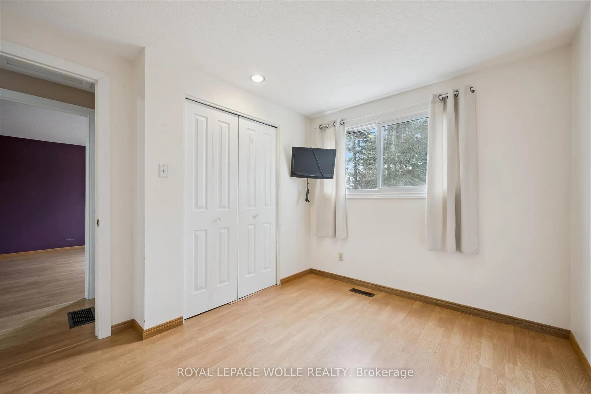 Photo 18 of 5 Aspen Crescent, Waterloo — HOMEH