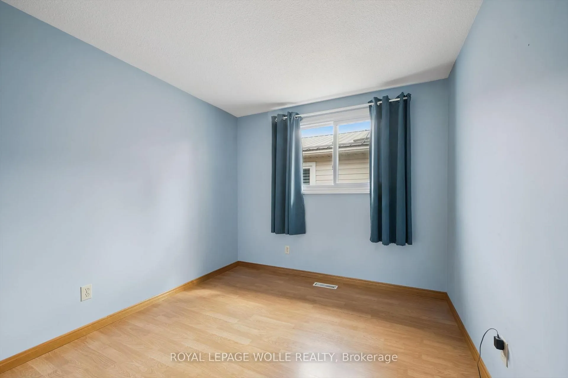 Photo 20 of 5 Aspen Crescent, Waterloo — HOMEH