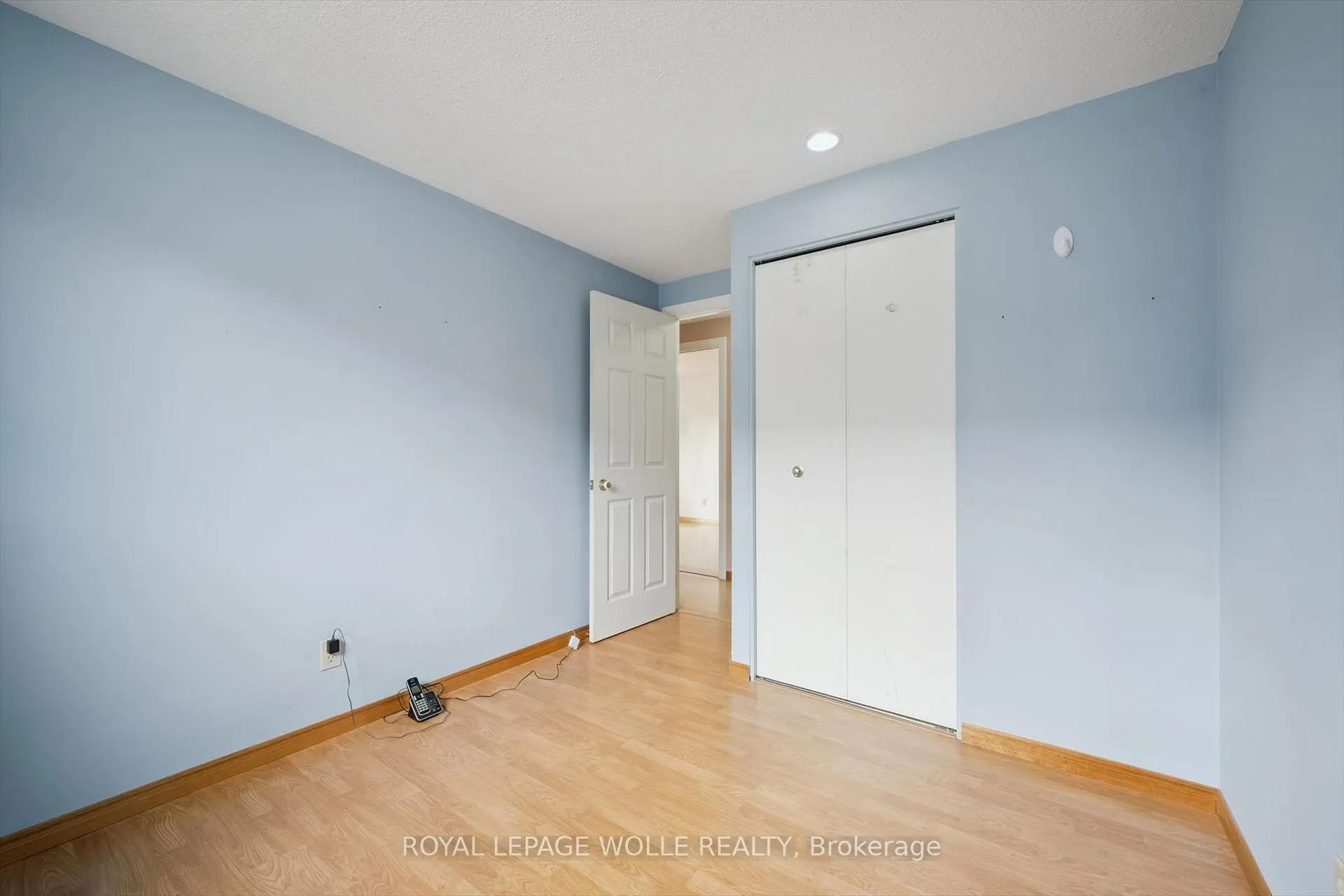 Photo 21 of 5 Aspen Crescent, Waterloo — HOMEH