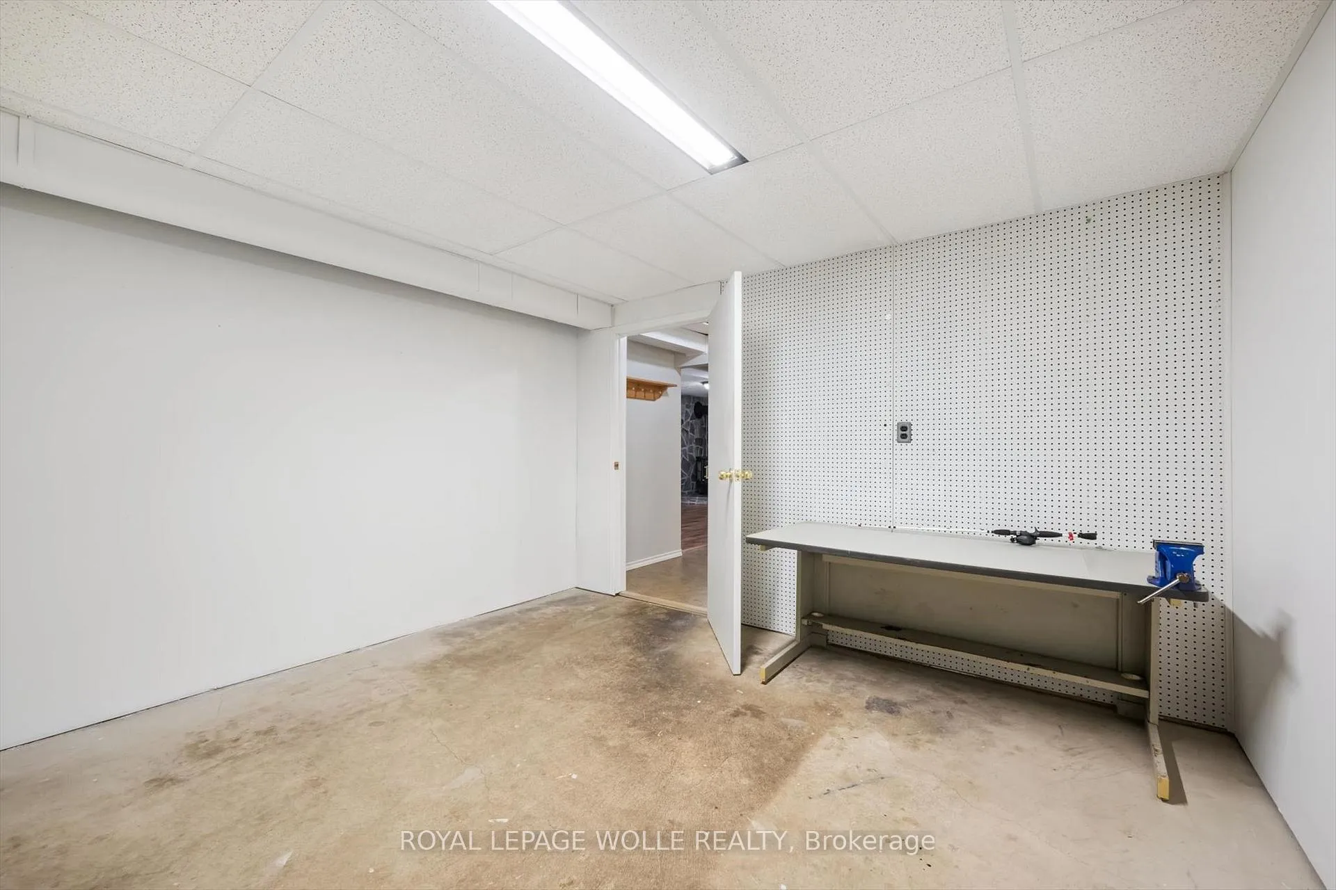 Photo 29 of 5 Aspen Crescent, Waterloo — HOMEH