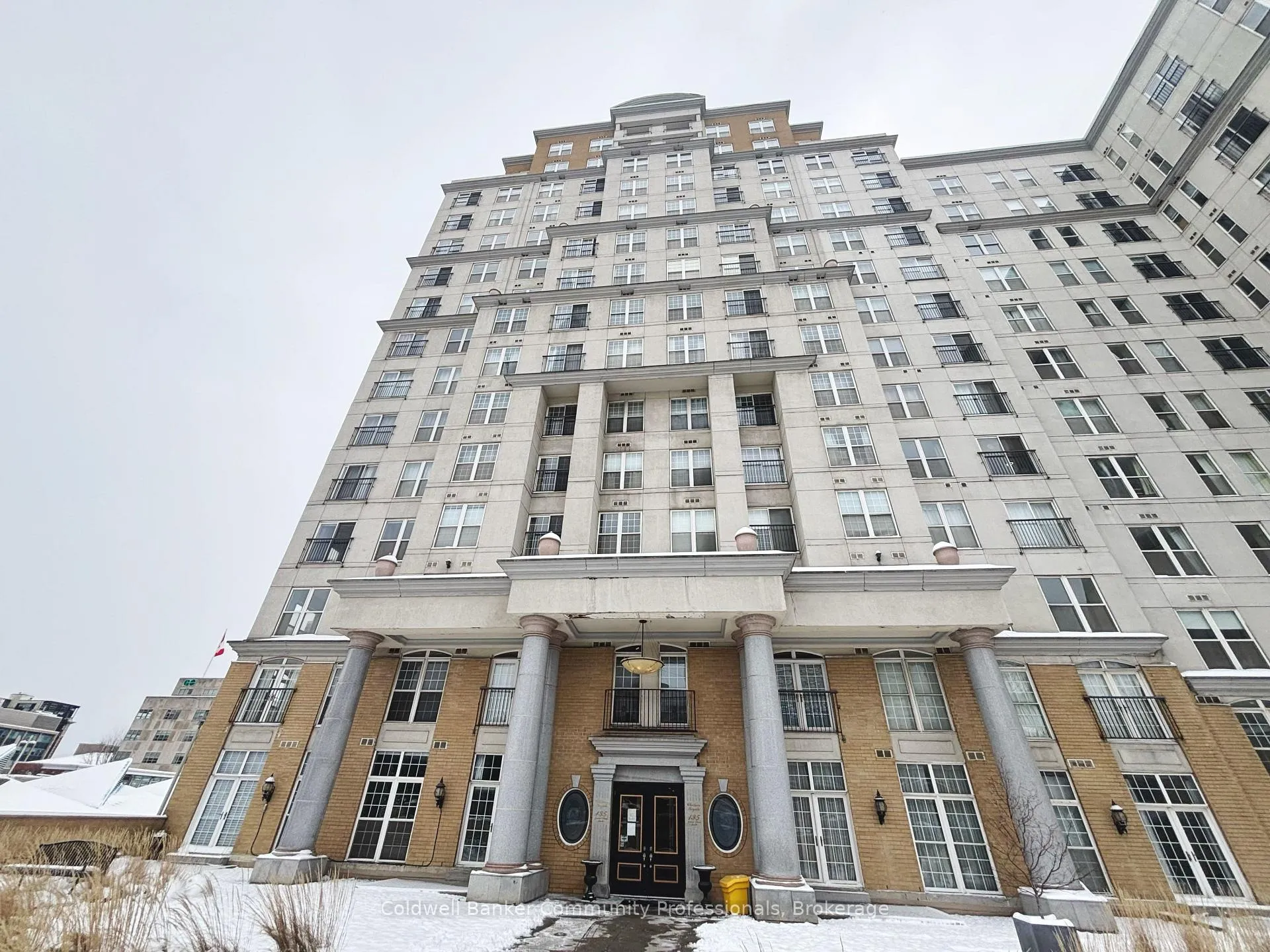 Front of Unit 304, 135 James Street S
