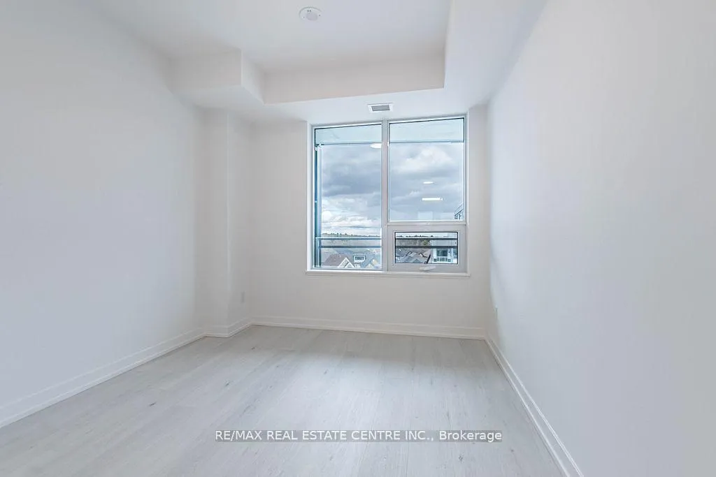 Photo 20 of Unit 309, 2501 Saw Whet Boulevard E, Oakville, Glen Abbey — HOMEH