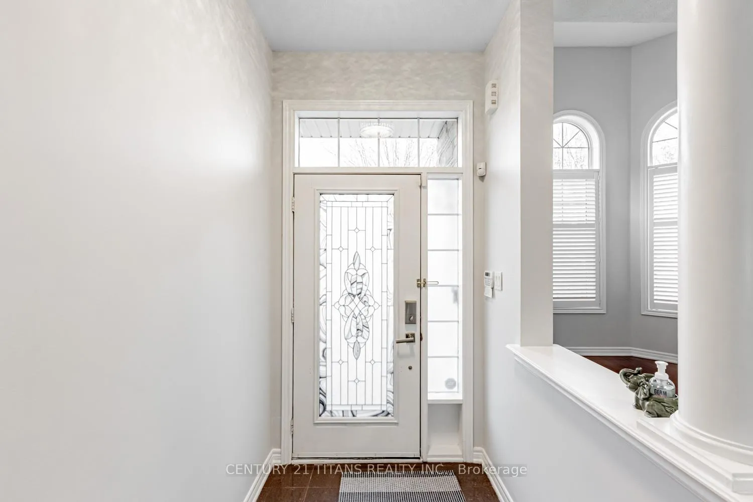 Photo 3 of 3 Condarcuri Crescent, Markham, Box Grove — HOMEH