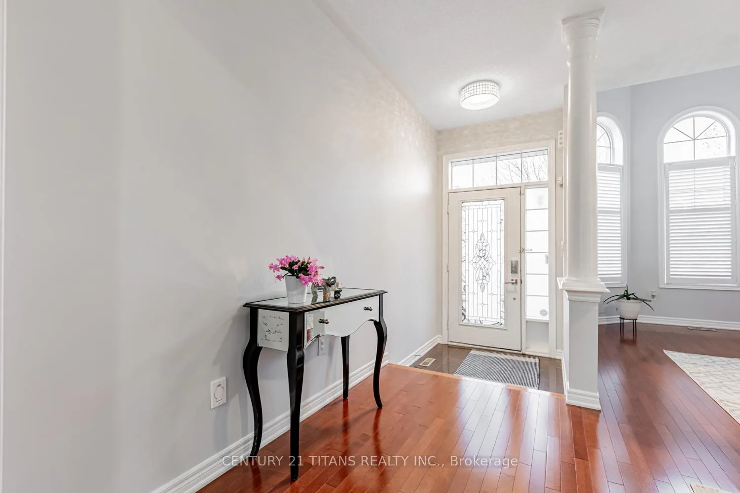Photo 4 of 3 Condarcuri Crescent, Markham, Box Grove — HOMEH