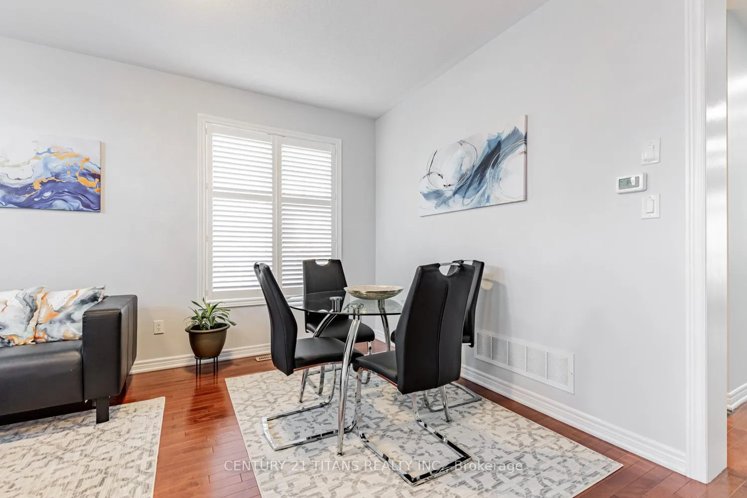 Photo 8 of 3 Condarcuri Crescent, Markham, Box Grove — HOMEH