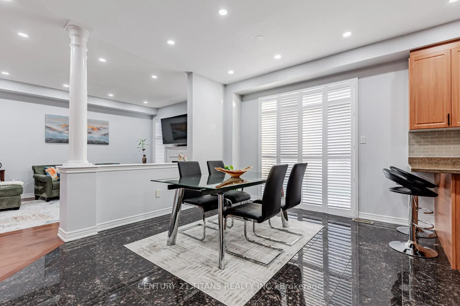Photo 15 of 3 Condarcuri Crescent, Markham, Box Grove — HOMEH