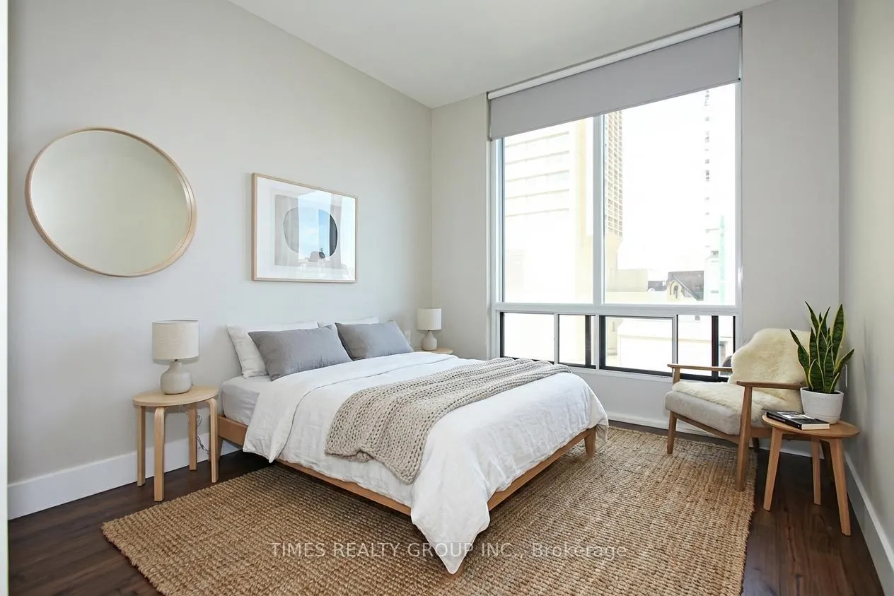 Photo 5 of Unit 1605, 85 Bloor Street E, Toronto, Church-Yonge Corridor — HOMEH