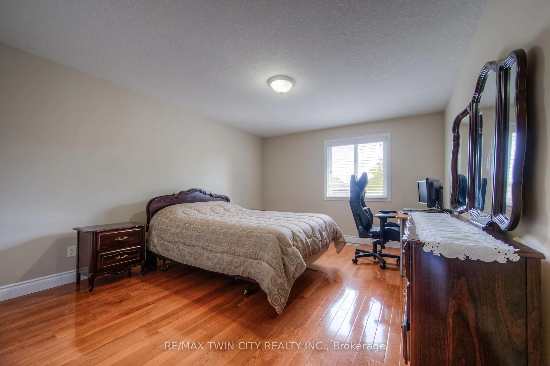 Photo 27 of 504 Wood Nettle Way, Waterloo, Erbsville/Laurelwood — HOMEH