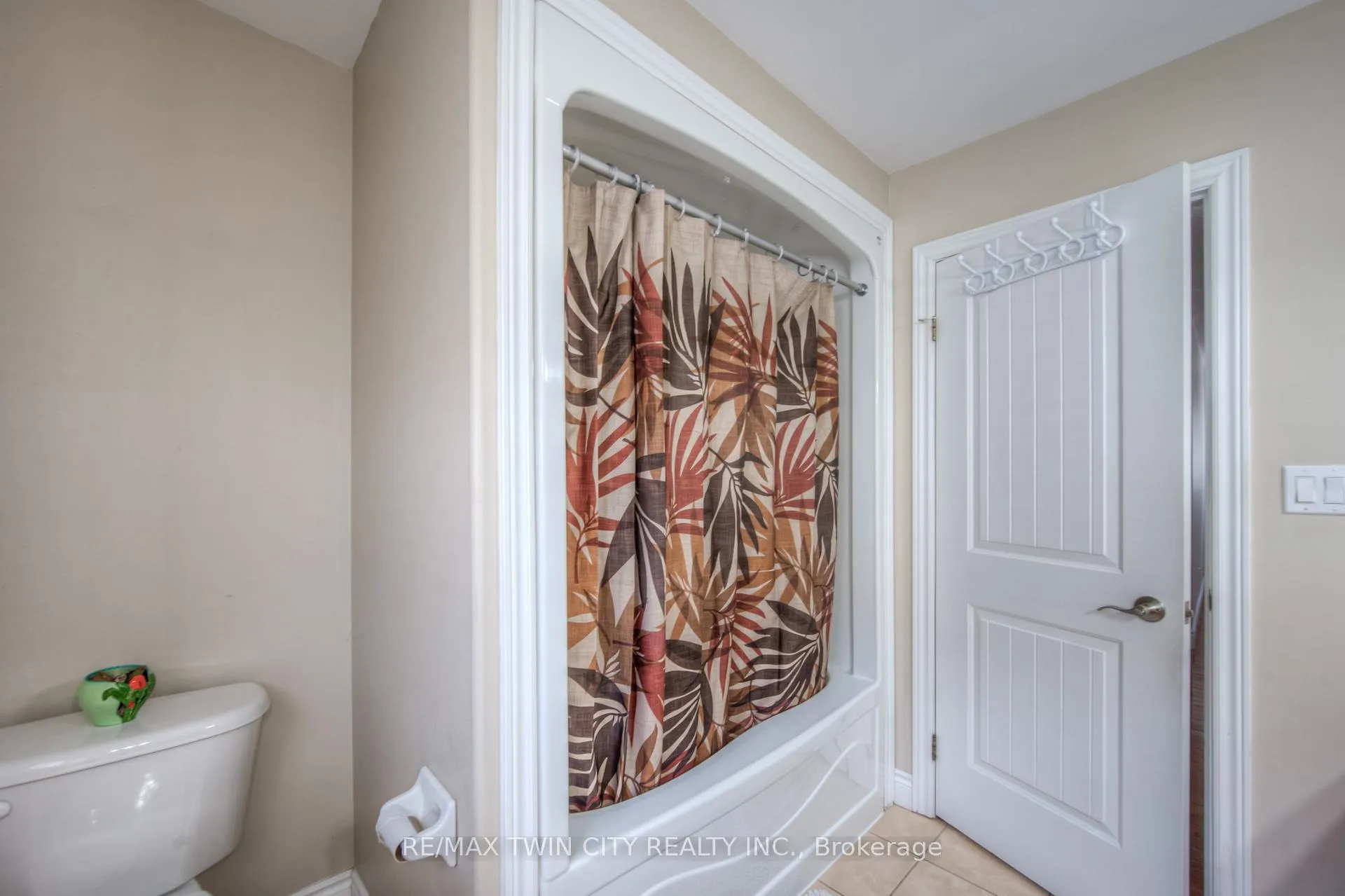 Photo 30 of 504 Wood Nettle Way, Waterloo, Erbsville/Laurelwood — HOMEH