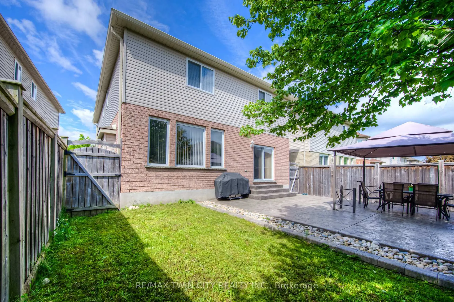 Photo 40 of 504 Wood Nettle Way, Waterloo, Erbsville/Laurelwood — HOMEH