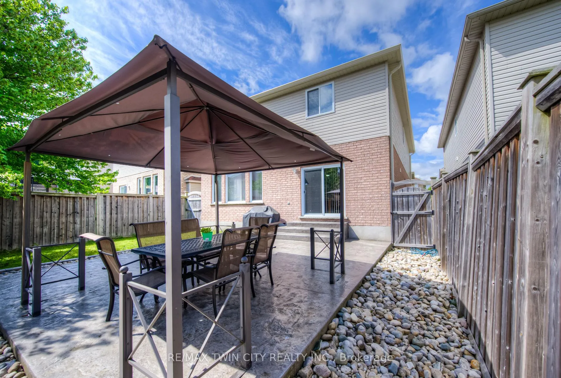 Photo 42 of 504 Wood Nettle Way, Waterloo, Erbsville/Laurelwood — HOMEH