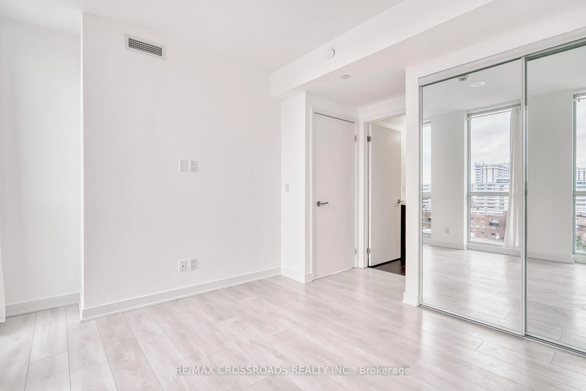 Photo 11 of Unit 710, 2 Sonic Way, Toronto, Flemingdon Park — HOMEH