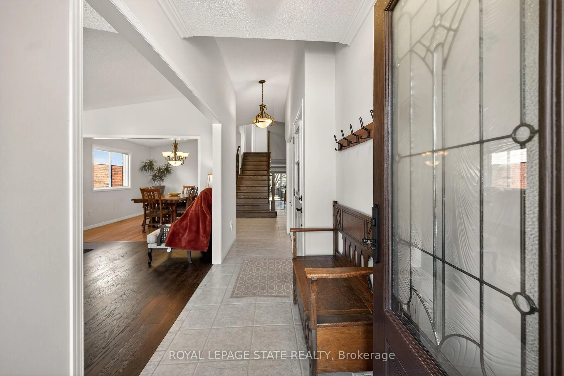 Photo 5 of 110 Jacqueline Boulevard, Hamilton, Allison — HOMEH
