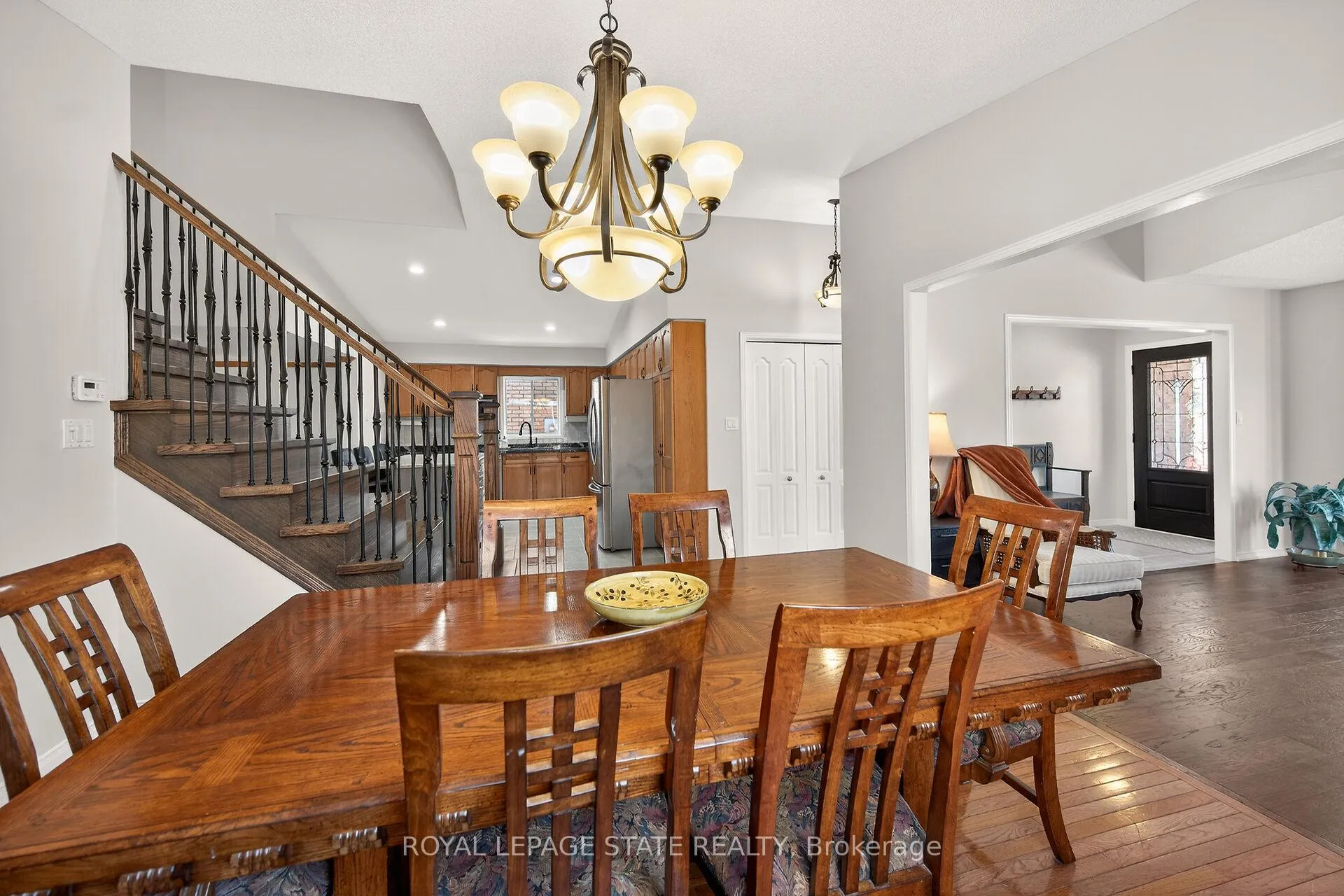 Photo 12 of 110 Jacqueline Boulevard, Hamilton, Allison — HOMEH