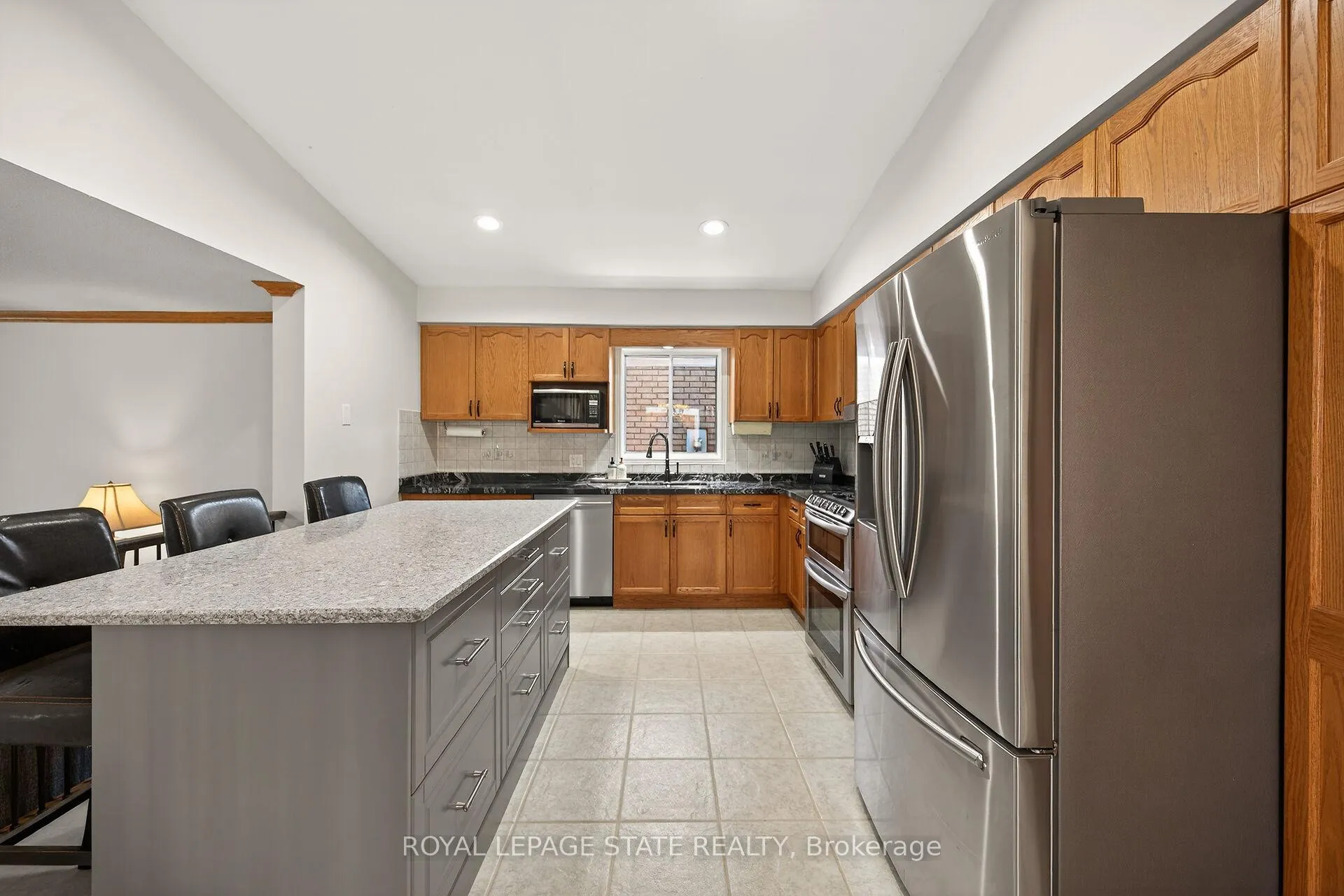 Photo 14 of 110 Jacqueline Boulevard, Hamilton, Allison — HOMEH