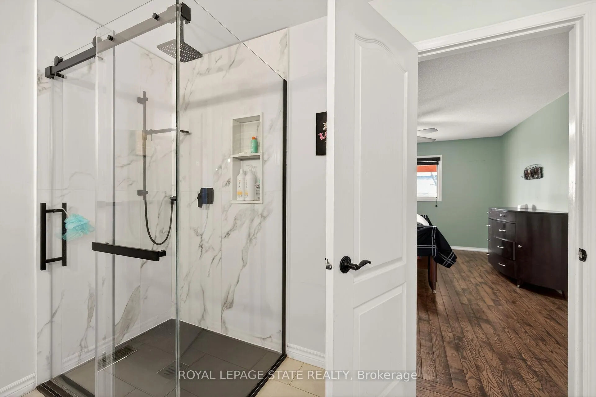 Photo 35 of 110 Jacqueline Boulevard, Hamilton, Allison — HOMEH