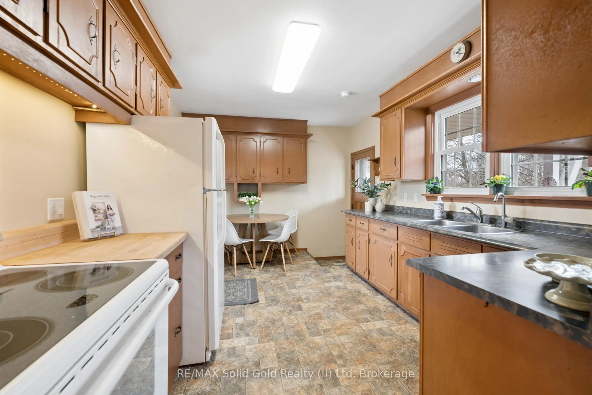 Photo 4 of 21 Meadowlark Road, Woolwich — HOMEH