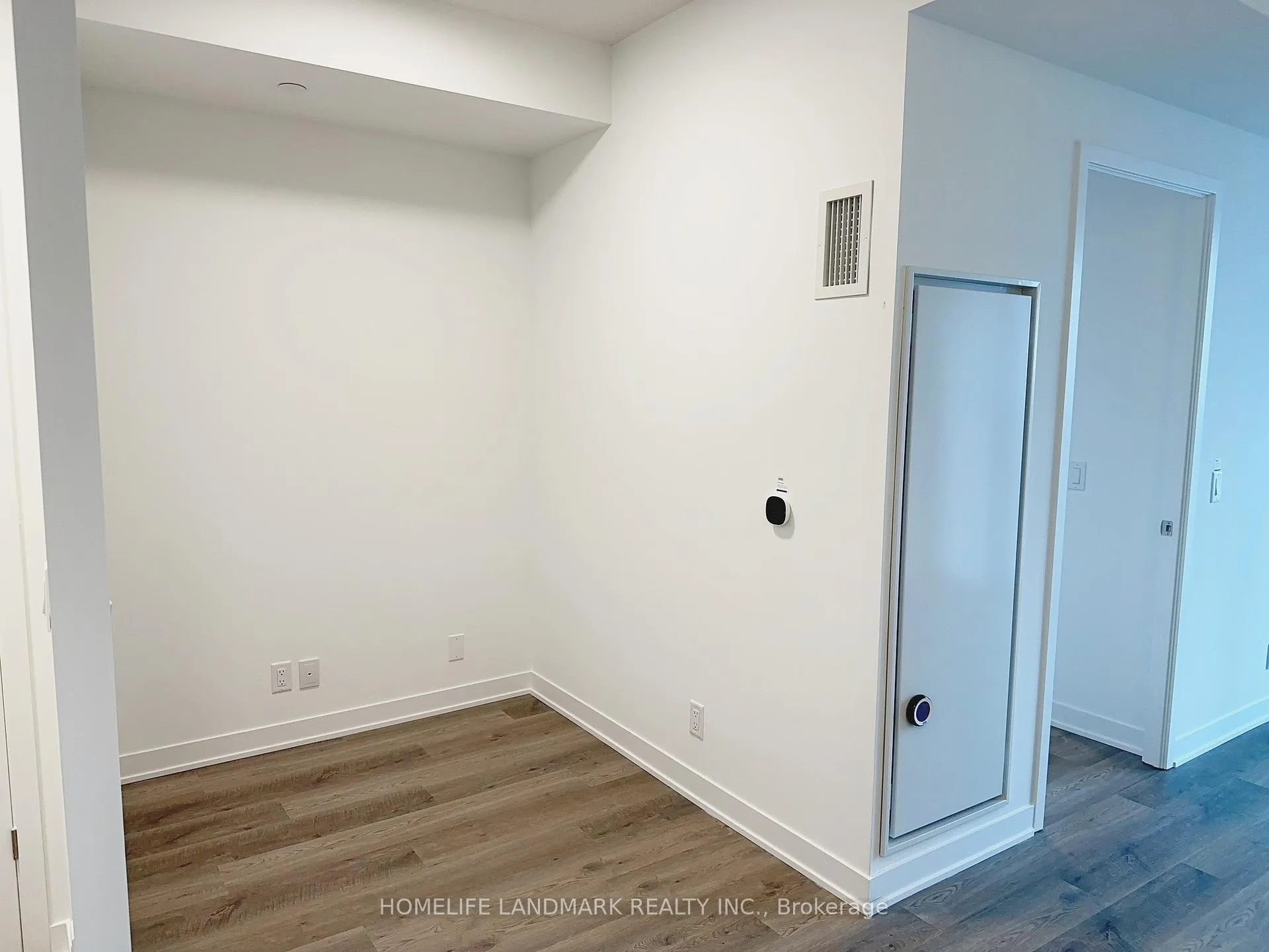Photo 11 of Unit 1605, 180 Front Street E, Toronto, Moss Park — HOMEH