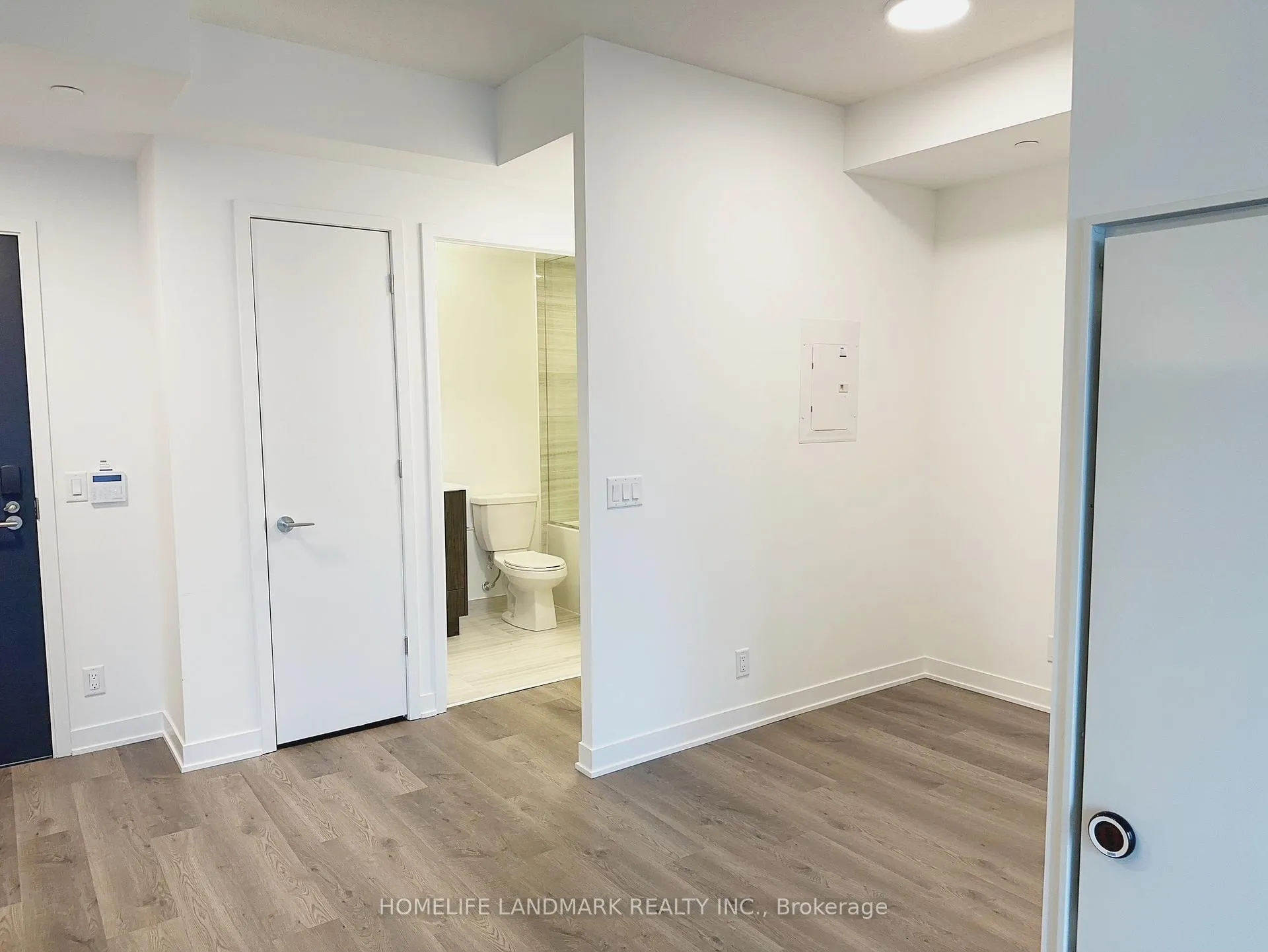 Photo 12 of Unit 1605, 180 Front Street E, Toronto, Moss Park — HOMEH