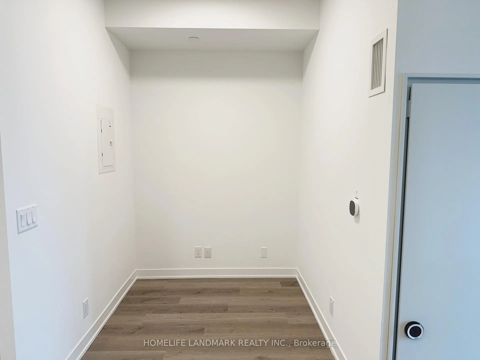 Photo 13 of Unit 1605, 180 Front Street E, Toronto, Moss Park — HOMEH