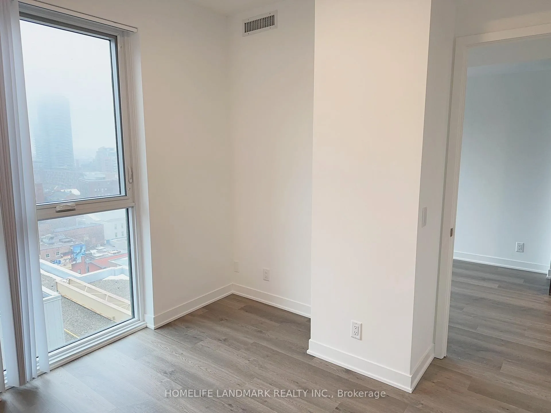Photo 16 of Unit 1605, 180 Front Street E, Toronto, Moss Park — HOMEH