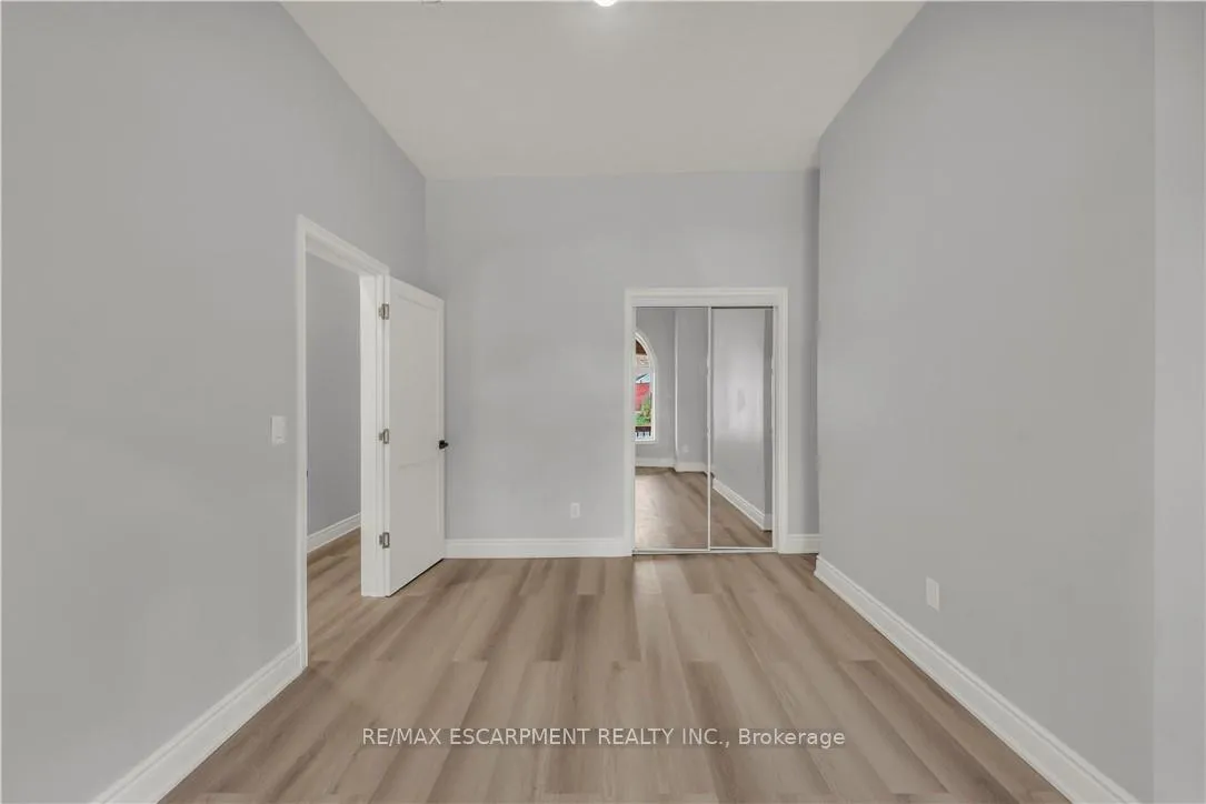 Photo 6 of Unit Main, 51 Wellington Street S, Hamilton, Corktown — HOMEH