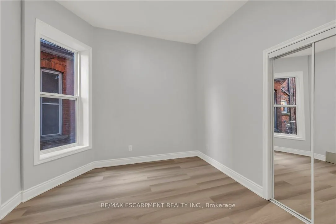 Photo 8 of Unit Main, 51 Wellington Street S, Hamilton, Corktown — HOMEH