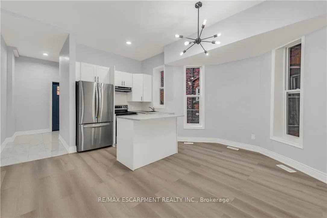 Photo 14 of Unit Main, 51 Wellington Street S, Hamilton, Corktown — HOMEH