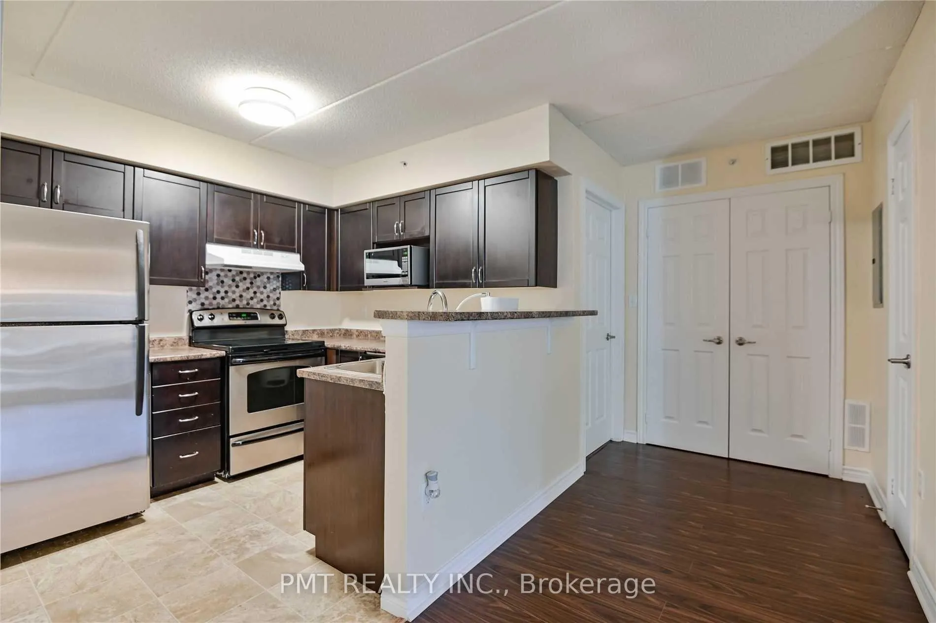 Photo 6 of Unit 206, 1370 Main Street E, Milton, Dempsey — HOMEH
