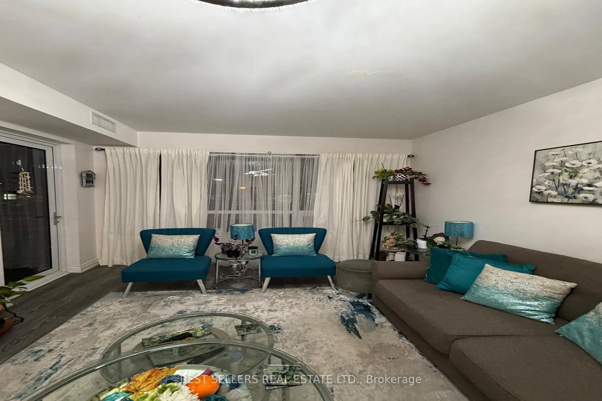 Photo 10 of Unit 218, 1050 Main Street E, Milton, Dempsey — HOMEH