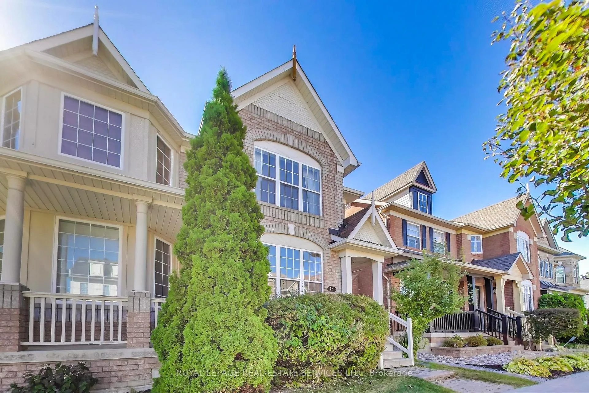 Photo 3 of 52 Gowland Road, Markham, Cornell — HOMEH