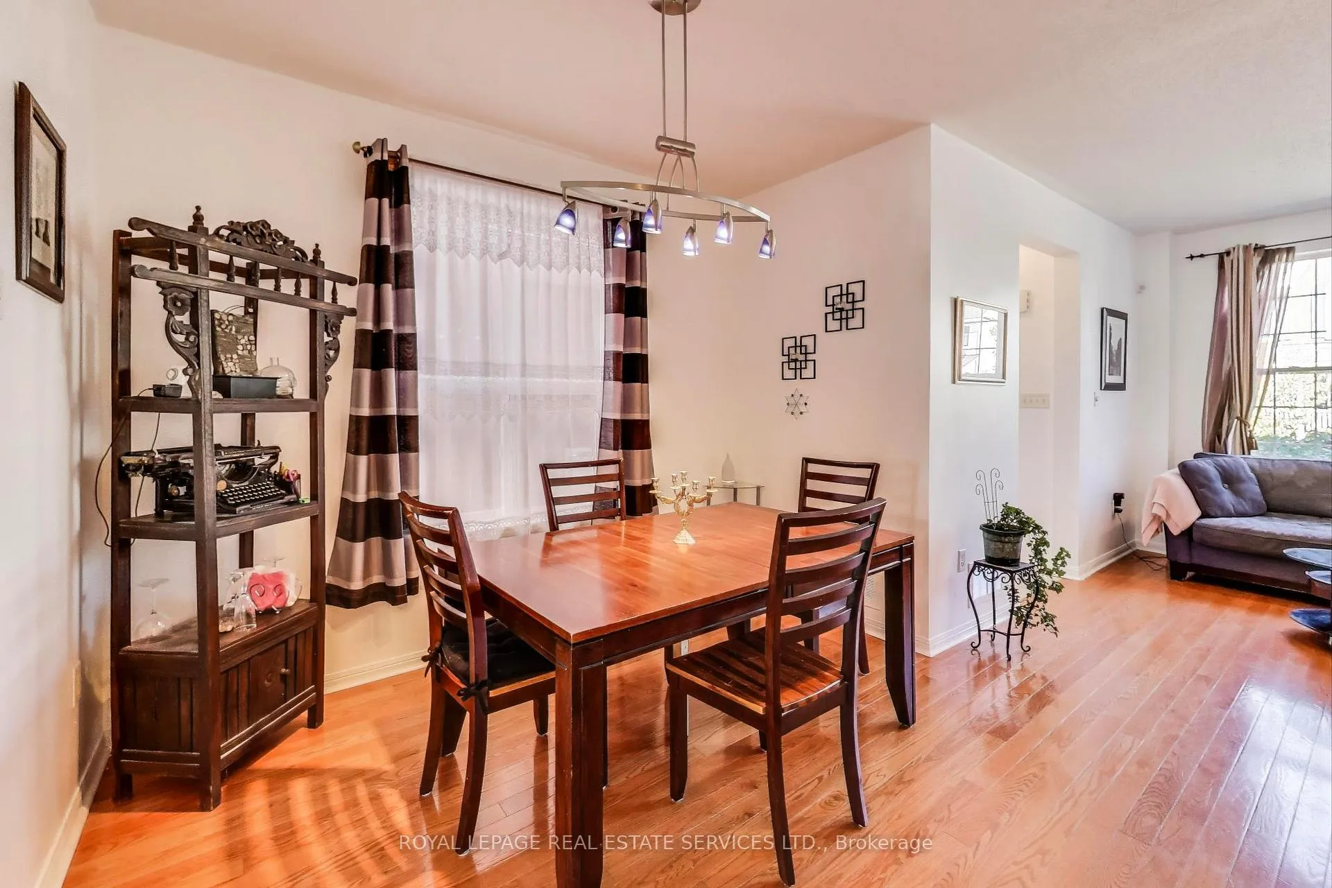 Photo 7 of 52 Gowland Road, Markham, Cornell — HOMEH