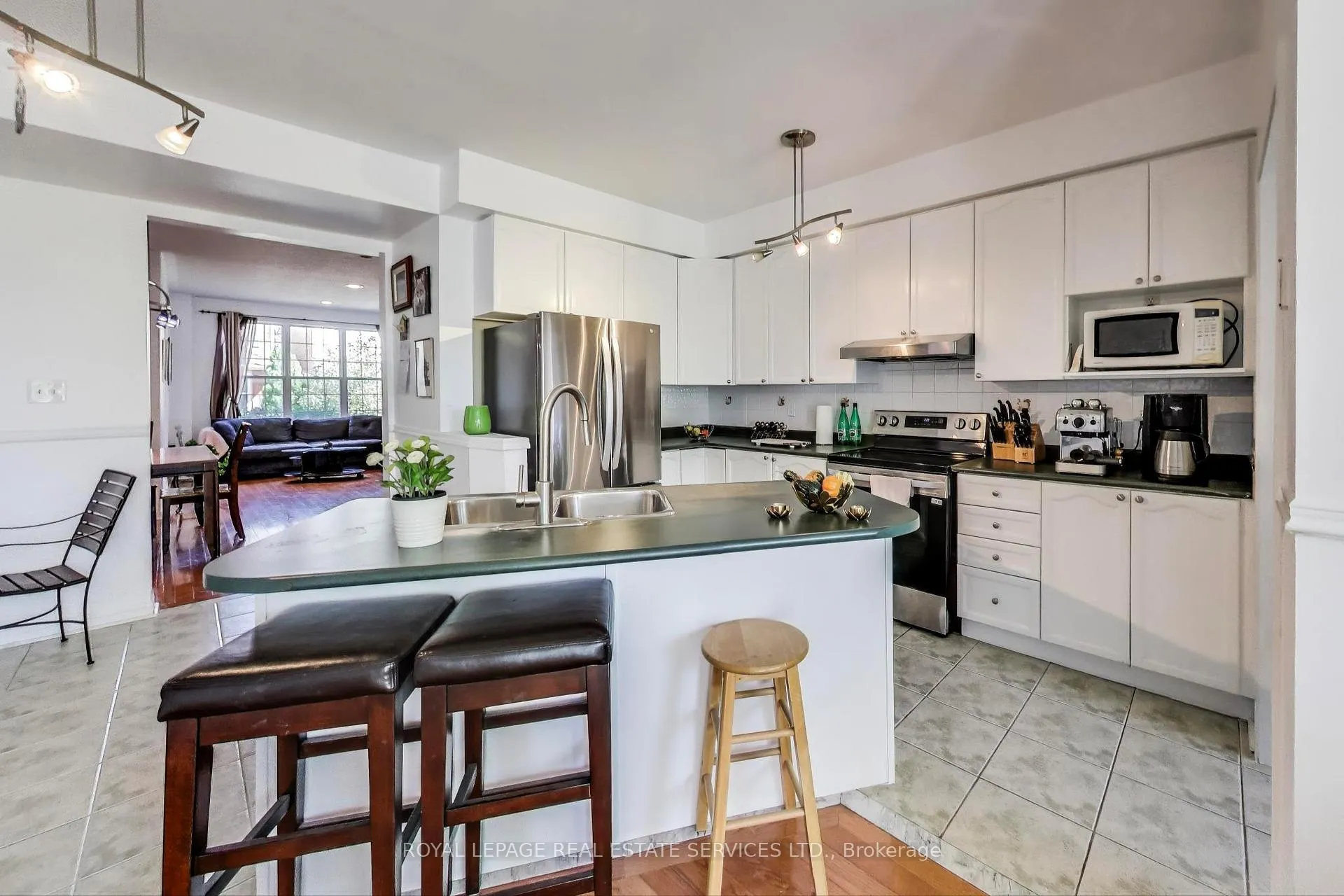 Photo 9 of 52 Gowland Road, Markham, Cornell — HOMEH
