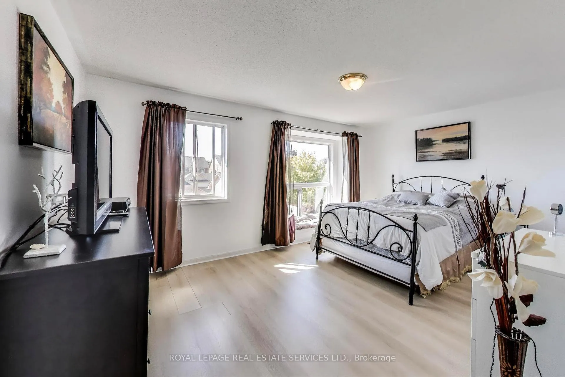 Photo 16 of 52 Gowland Road, Markham, Cornell — HOMEH