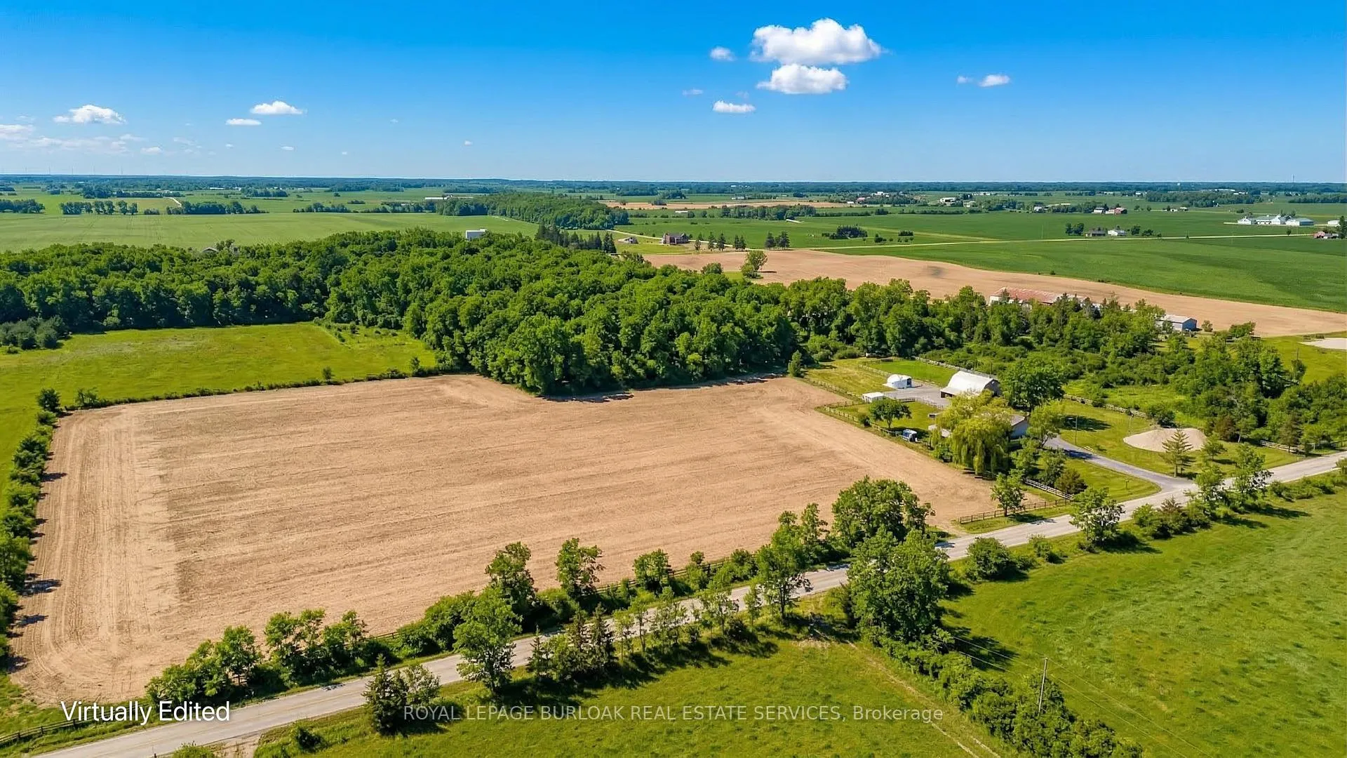 Photo 3 of 4375 Hall Road, Hamilton, Rural Glanbrook — HOMEH