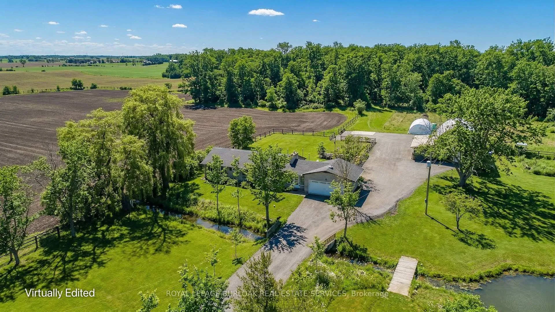 Photo 4 of 4375 Hall Road, Hamilton, Rural Glanbrook — HOMEH