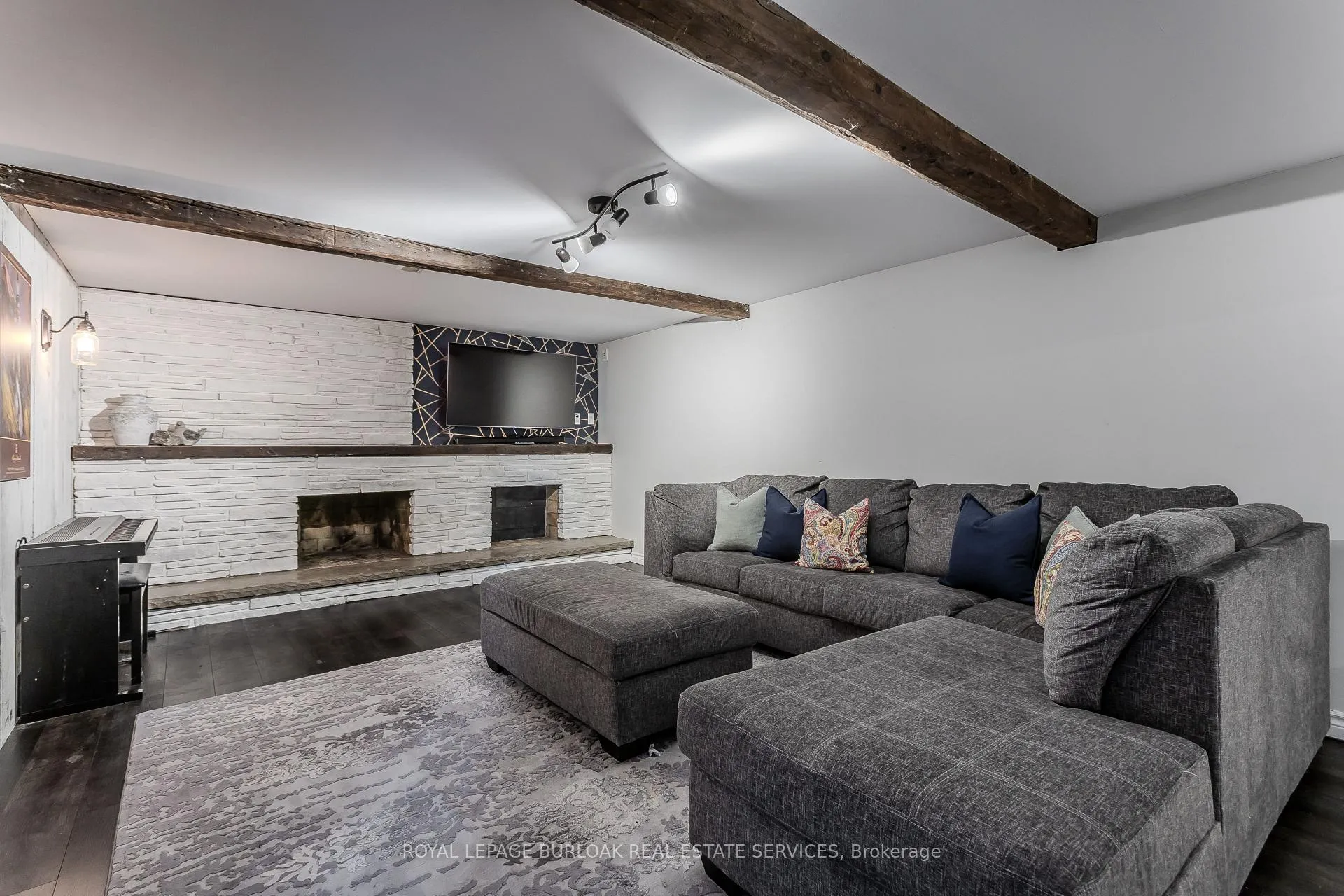 Photo 25 of 4375 Hall Road, Hamilton, Rural Glanbrook — HOMEH