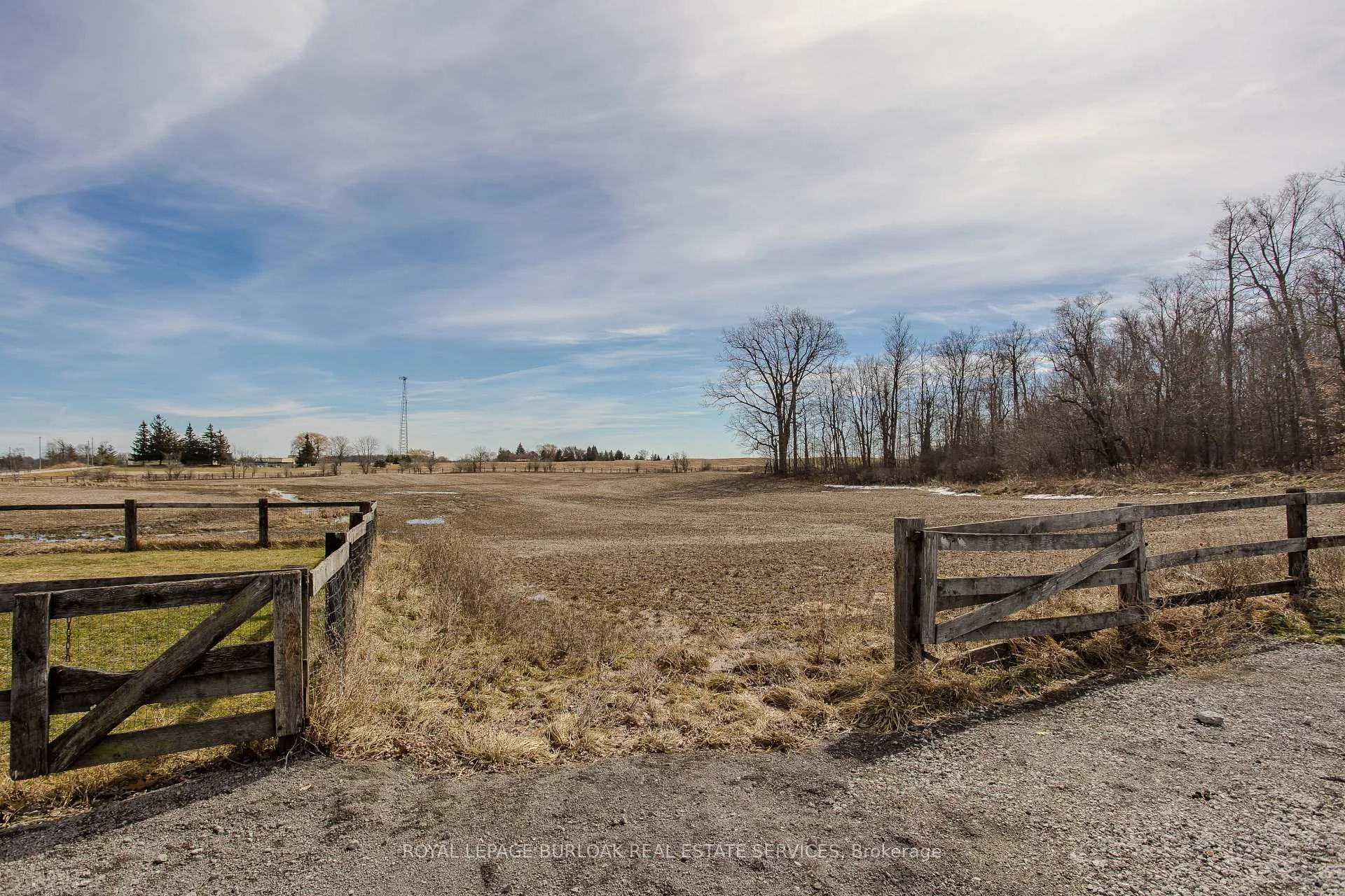 Photo 33 of 4375 Hall Road, Hamilton, Rural Glanbrook — HOMEH